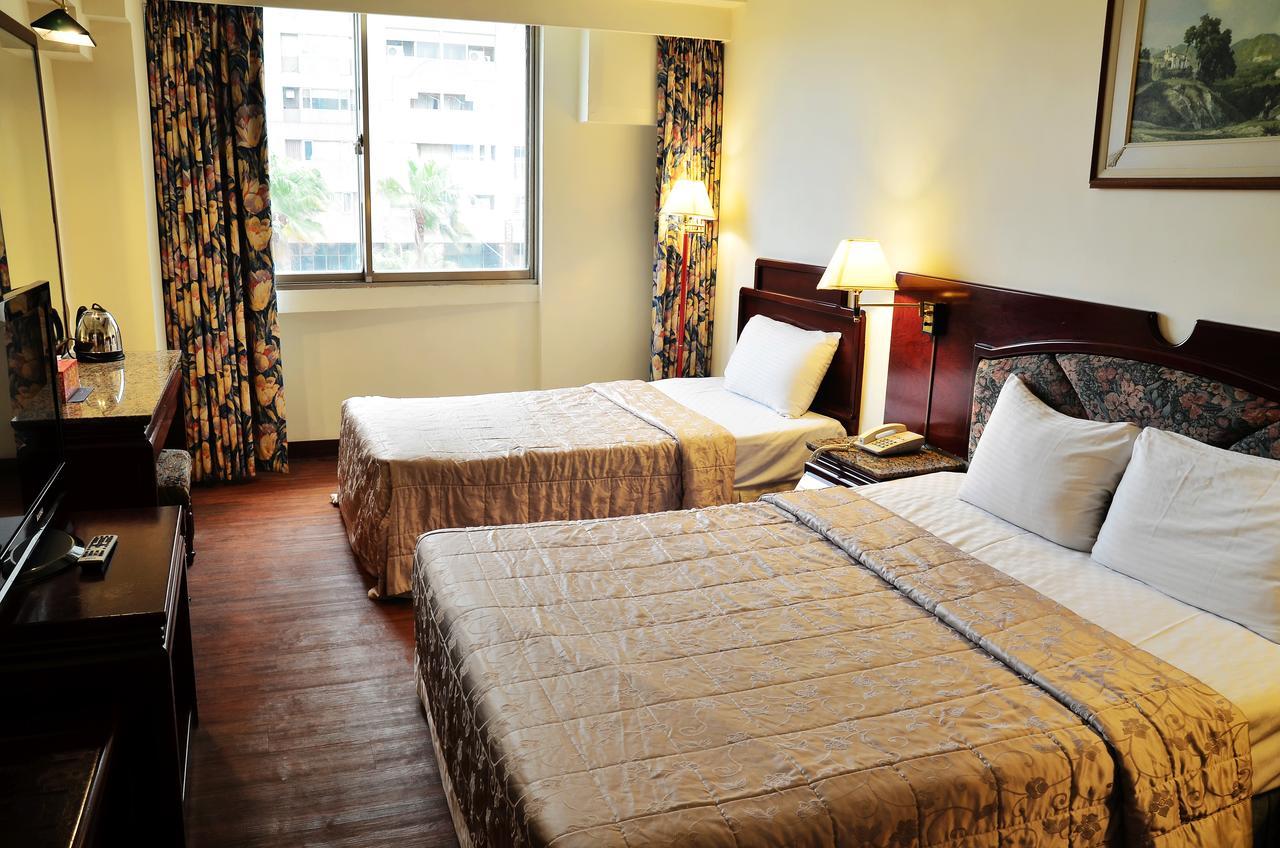 Family Hotel - Linsen Tainan Dış mekan fotoğraf