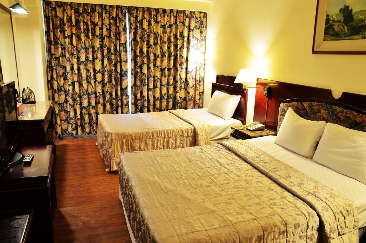 Family Hotel - Linsen Tainan Dış mekan fotoğraf